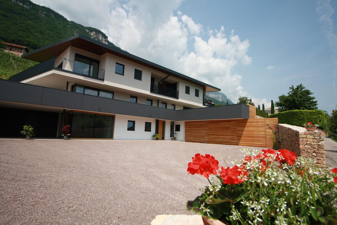 Tholr - Ferienwohnungen - Tramin Termeno Exterior photo